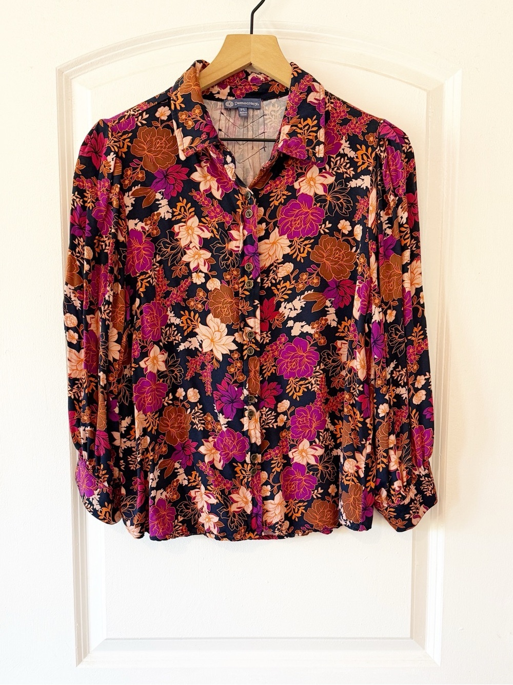 Democracy Dark Florals Button Up Blouse Petite Large